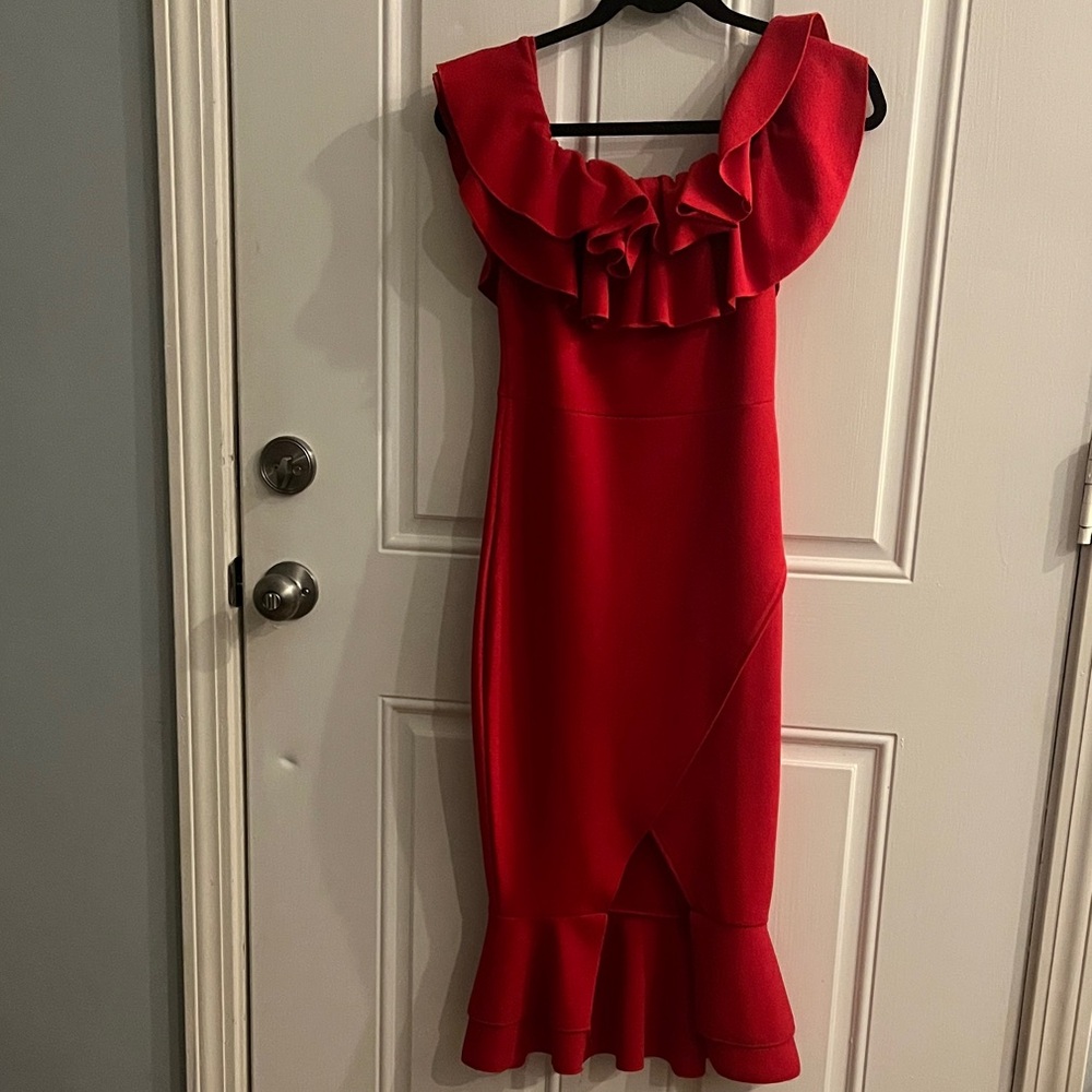 Elegant Red Ruffle Dress